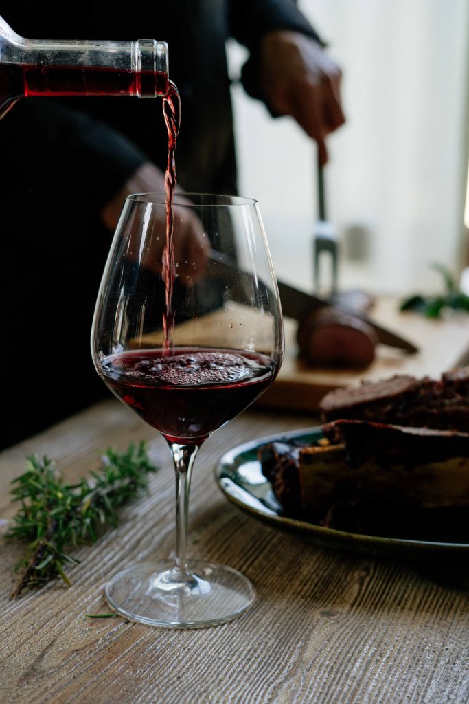 Our Guide to Everything You Need Know About Red Wine – What to Know